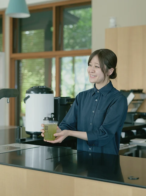 カフェの店員